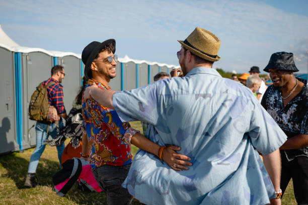 Best Portable bathroom rental  in Sumner, WA